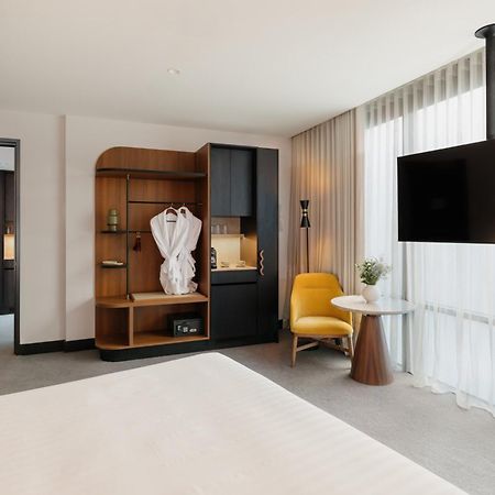 Crowne Plaza Adelaide Mawson Lakes By Ihg Exterior foto